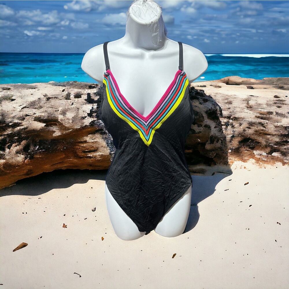 $190 Trina Turk Women's Black V-Neck Zebra Stripe Trim One-Piece Swimsuit Sz 12